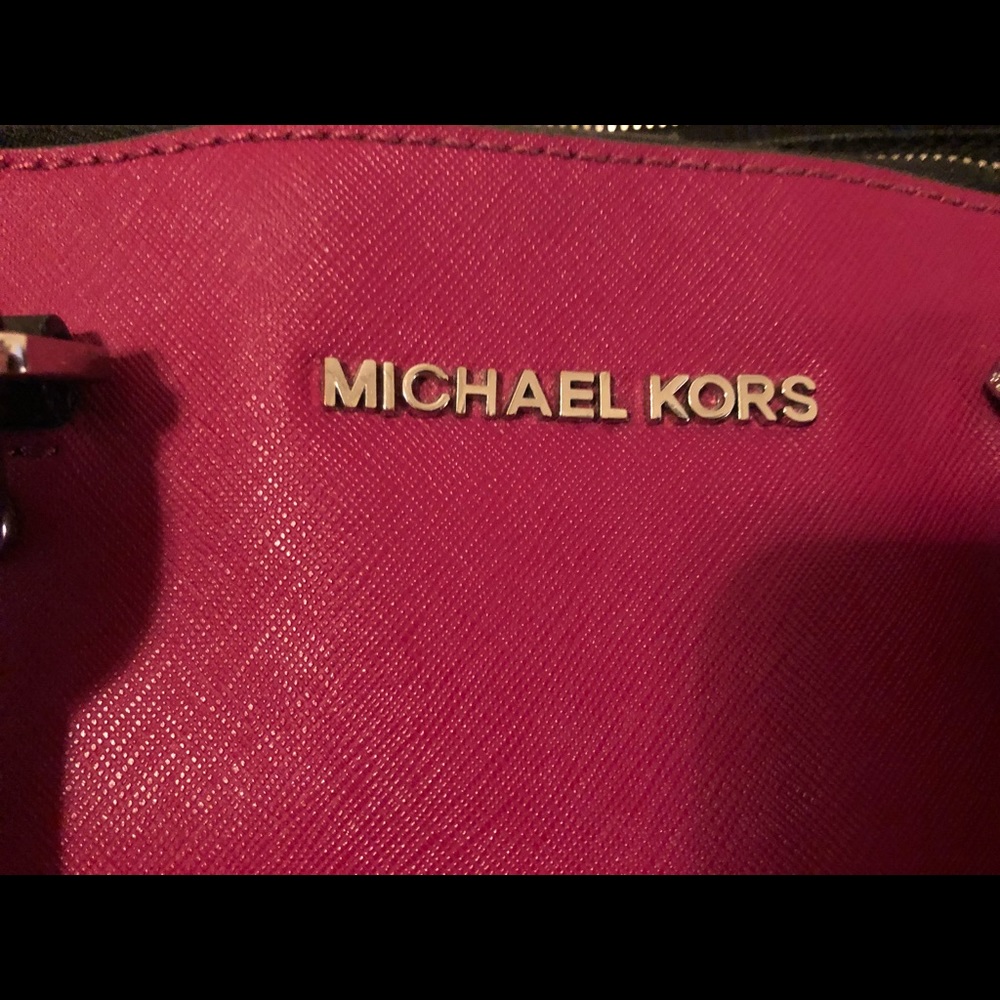 Authentic Michael Kors Purse - image 3